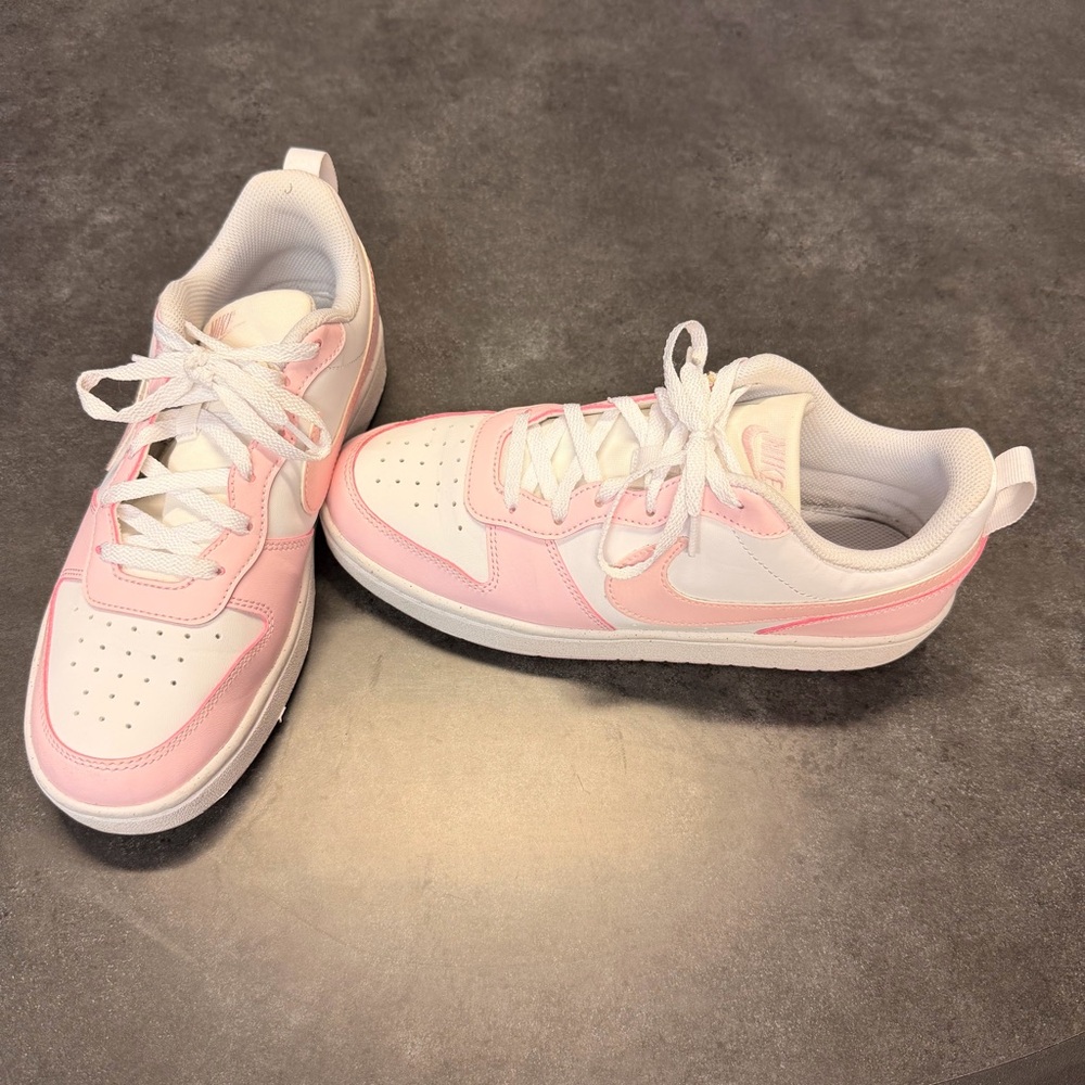 Nike Court Borough low Recraft girls sneakers 6.5Y